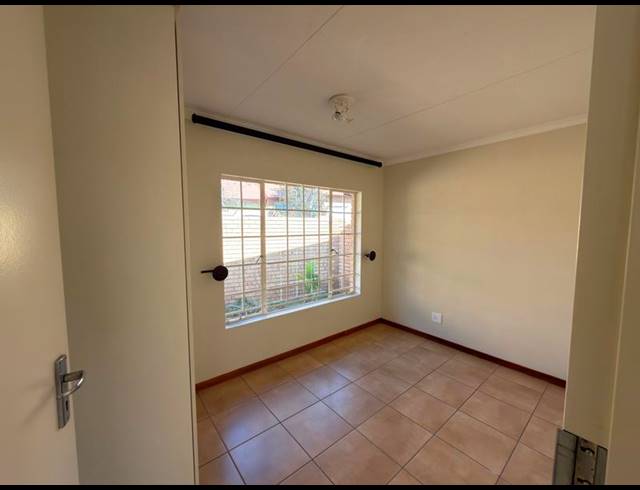 2 BEDROOM PROPERTY TO RENT IN THE REEDS